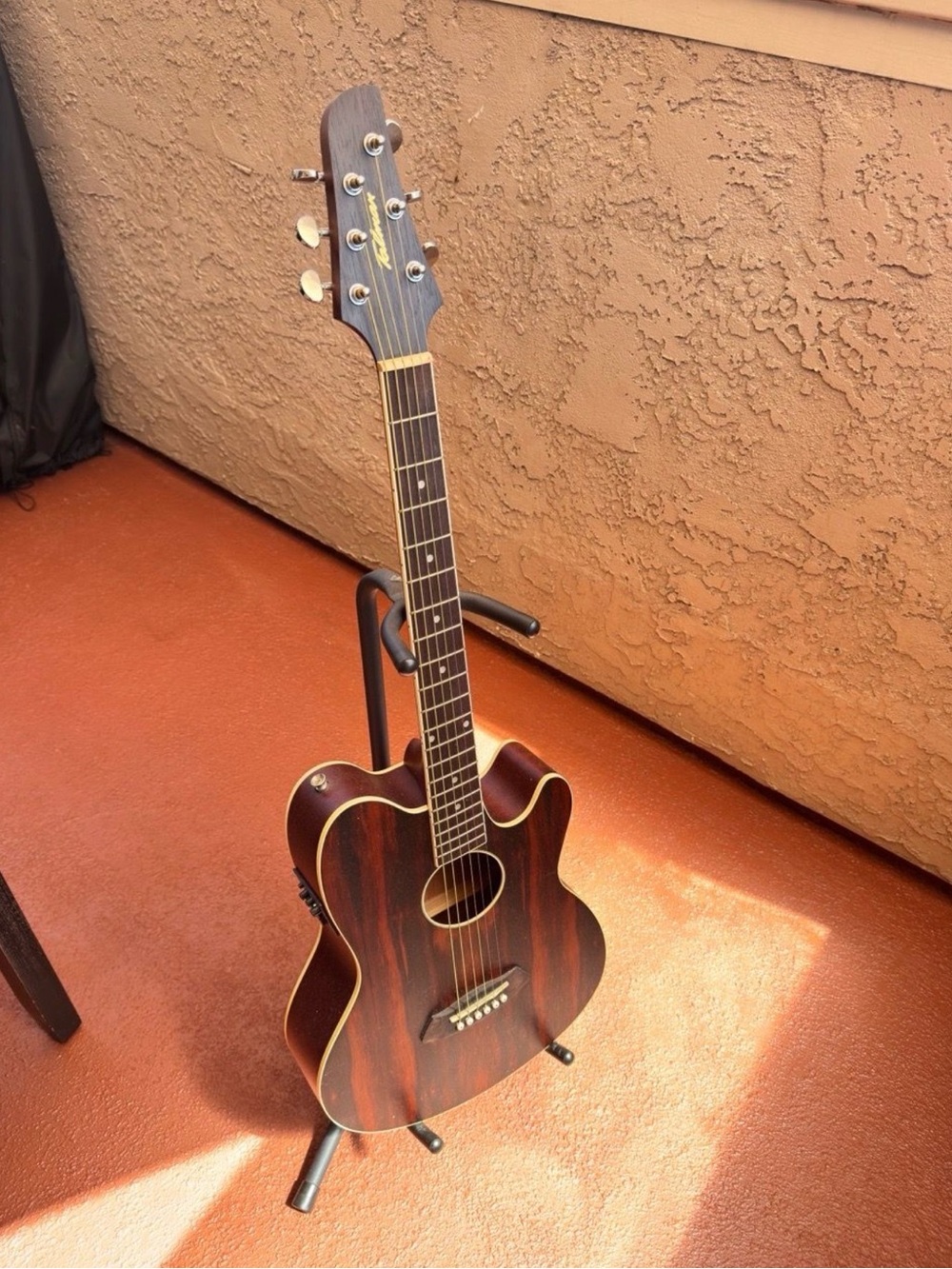 Cutaway Acoustic-Electric Guitar in Dark Brown with Natural Binding